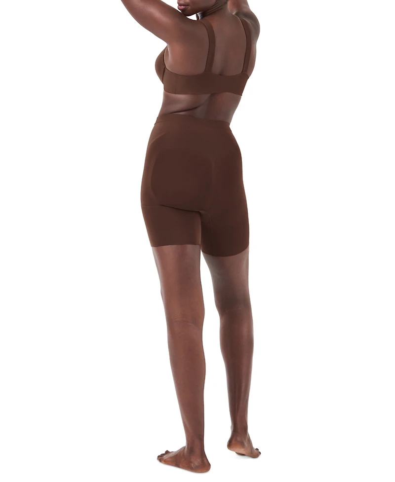 Spanx Women's OnCore Mid-Thigh Short SS6615