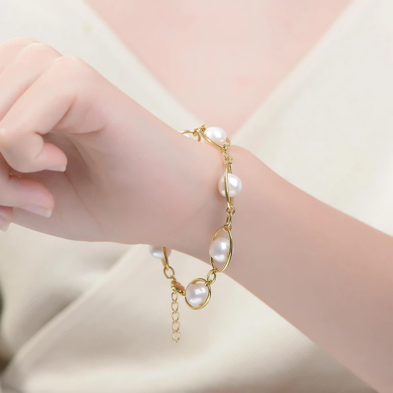 Sterling Silver 14K Gold Plated Genuine Freshwater Pearl and Cubic Zirconia Link Oval Spring Adjustable Bracelet
