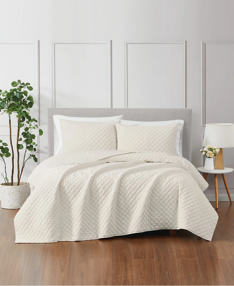Royal Velvet Diamond 3 Piece Quilt Set, Full/Queen