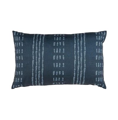 Safavieh Madelyn 12" x 20" Pillow