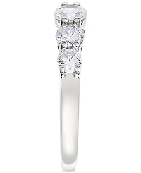 Diamond Five Stone Graduated Band (1 ct. t.w.) in 14k White Gold