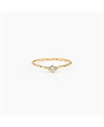 Thin Crystal Solitaire Ring – Lightweight Essential