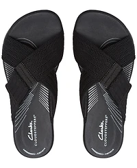 Clarks Women's Cloudsteppers Arla Wave Sandals