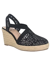 Impo Women's Tuccia Laser Cut Platform Wedge Sandals