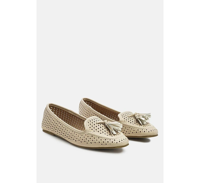 Women's feet nest perforated microfiber loafer