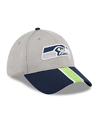Men's New Era Heather Gray, College Navy Seattle Seahawks Striped 39THIRTY Flex Hat