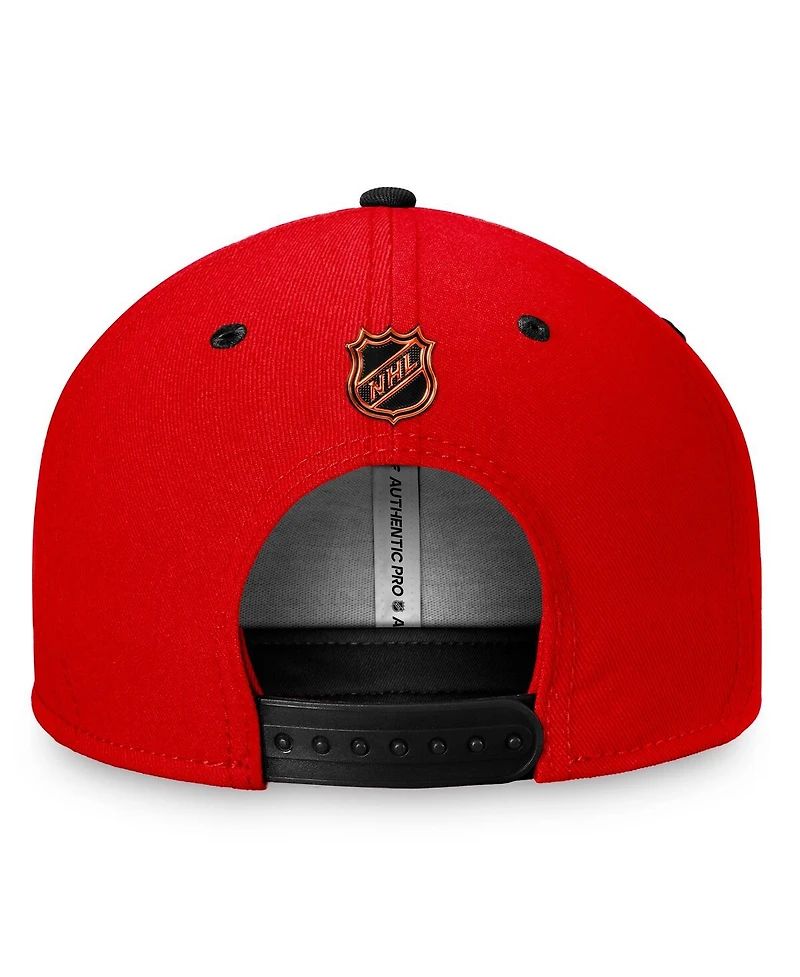 Men's Fanatics Black Chicago Blackhawks Special Edition 2.0 Snapback Hat