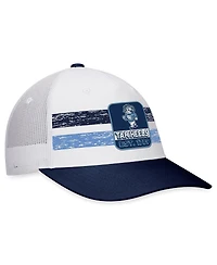 Men's Top of the World White, Navy North Carolina Tar Heels Retro Fade Snapback Hat