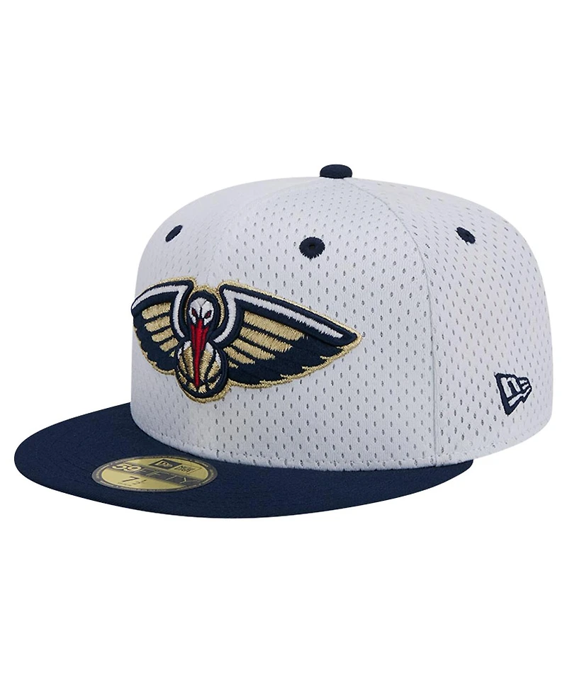 Men's New Era White, Navy Orleans Pelicans Throwback 2Tone 59FIFTY Fitted Hat