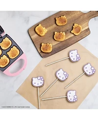 Uncanny Brands Hello Kitty Cake Pop Maker - Makes 4 Hello Kitty Cake Pops