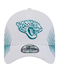 New Era Men's White Jacksonville Jaguars Active 39thirty Flex Hat