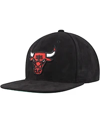 Mitchell Ness Men's Black Chicago Bulls Sweet Suede Snapback Hat