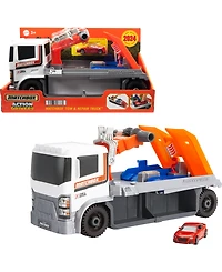 Matchbox Action Driver Tow & Repair Truck with 1:64 Scale Car