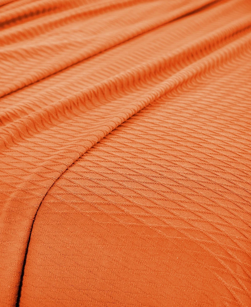 Superior Diamond Pattern All Season Woven Cotton Blanket
