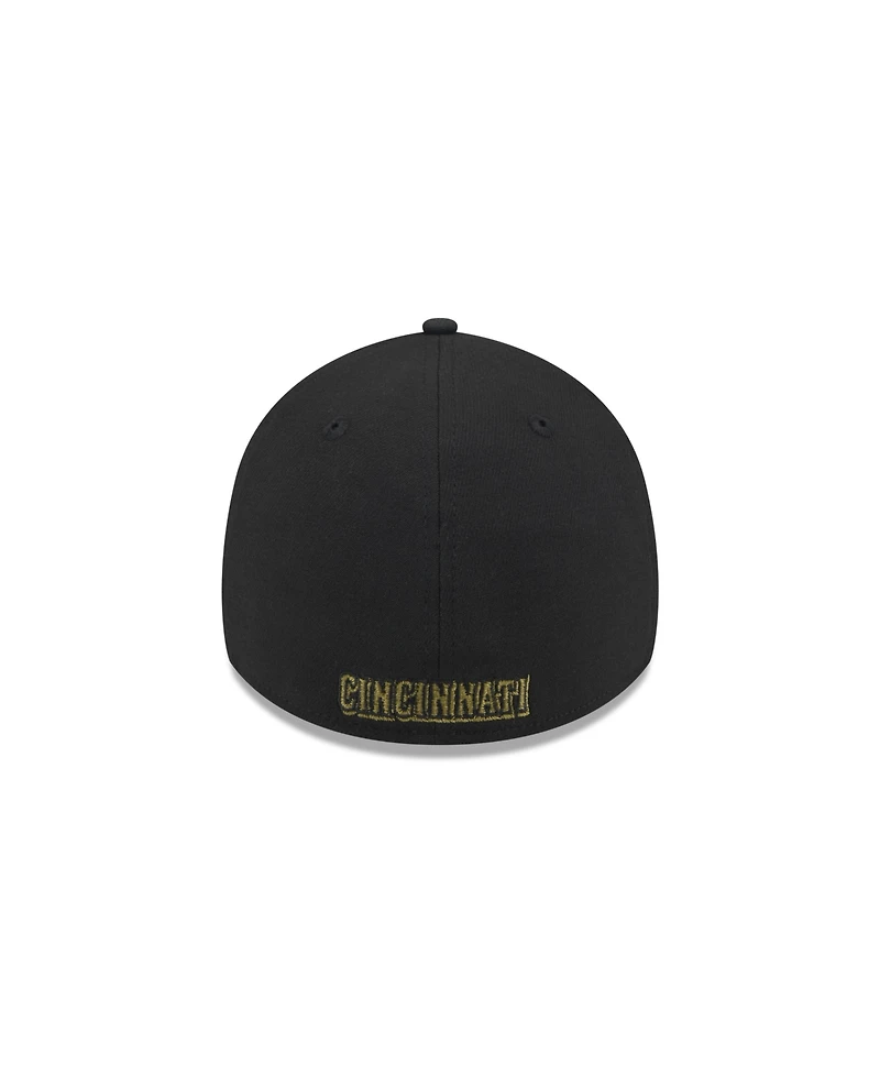 New Era Men's Black Cincinnati Reds 2024 Armed Forces Day 39THIRTY Flex Hat
