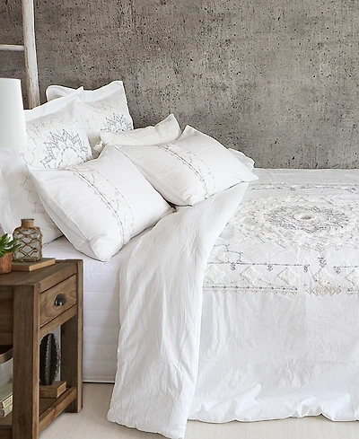Levtex Harleson Medallion Embroidered 3-Pc. Duvet Cover Set, King/California King