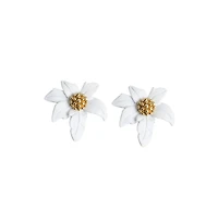 Sohi Women's Green Wild Flower Stud Earrings