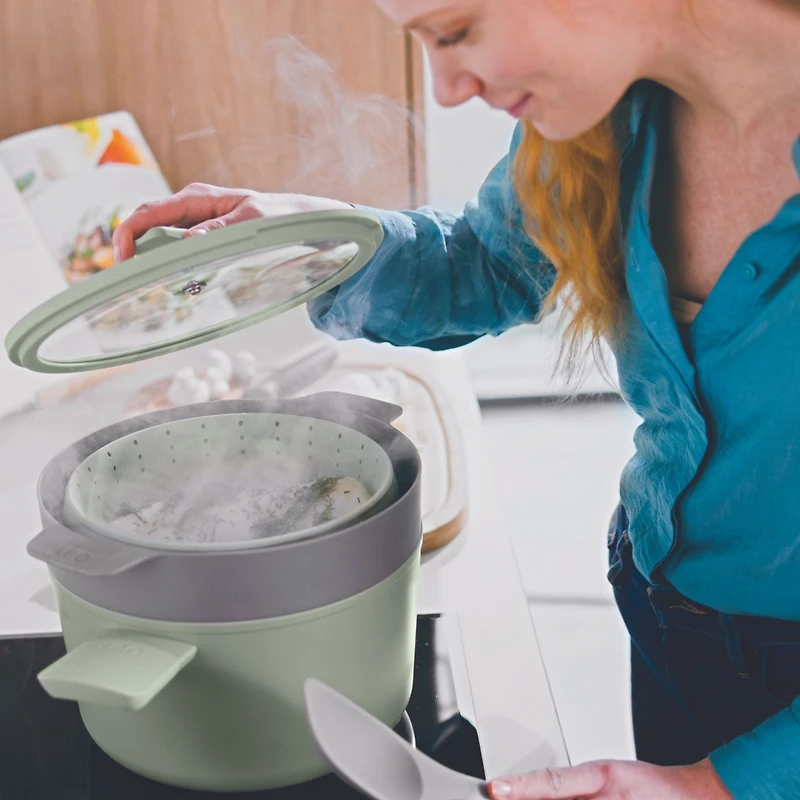 BergHOFF Balance Non-stick Silicone Collapsible Steamer Basket & Strainer 10", Recycled Material