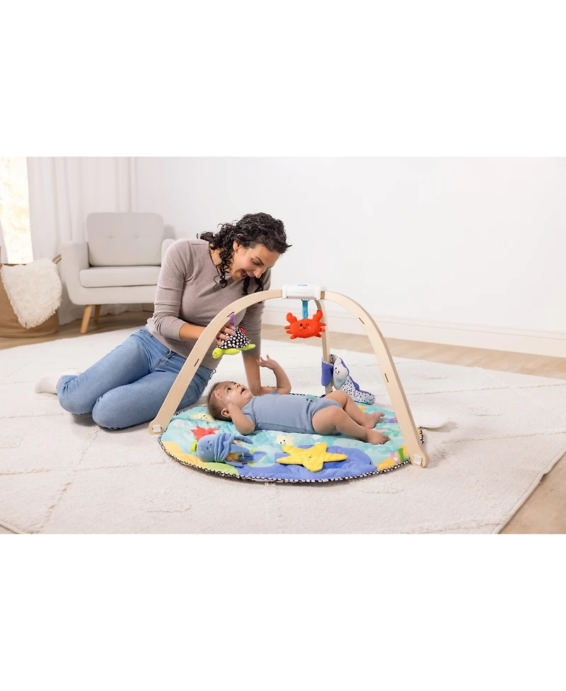 Melissa and Doug Ocean Easy-Fold Play Gym
