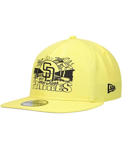 New Era Men's Yellow San Diego Padres Neon Golfer Snapback Hat