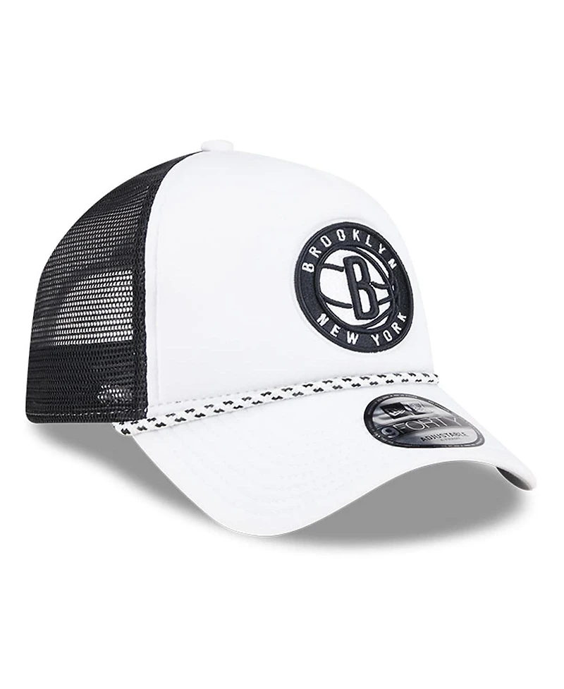 New Era Men's White/Black Brooklyn Nets Court Sport Foam A-Frame 9FORTY Adjustable Trucker Hat