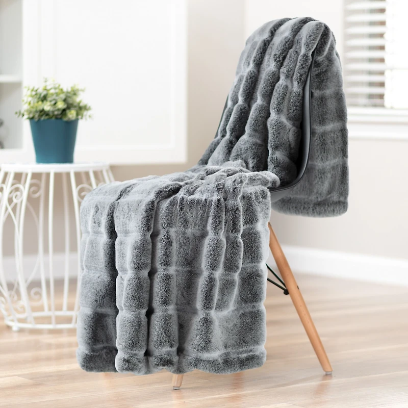 Chanasya Premium Luxurious Soft Faux Frost Tip Fur & Velvety Mink Throw Blanket - Super Cozy Blanket for Sofa Chair Couch Bed & Living Room