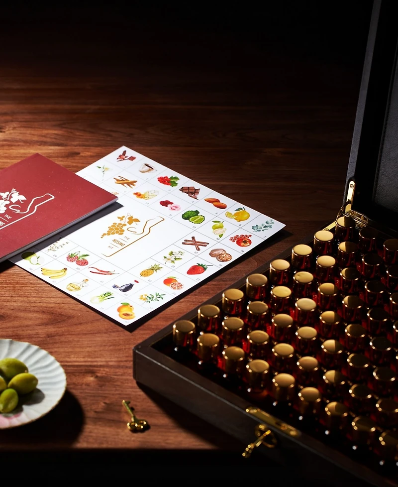 The Wine Savant Wine Aroma Kit Tasting Smelling 80 Aromas Set