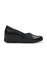 Clarks Women's Collection Suttyn Walk Shoes