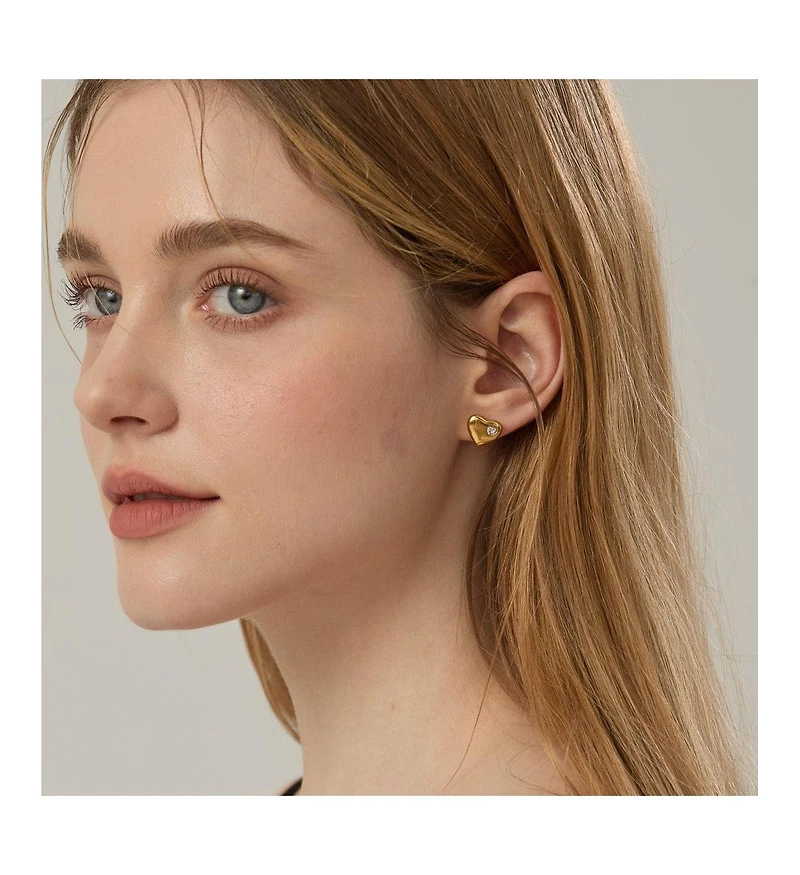 Joey Baby Ciara Heart Stud Earrings