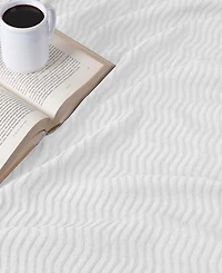 Superior Clara Cotton Textured Striped Lightweight Woven Blanket, California King