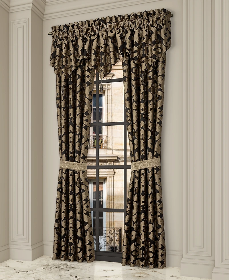 J Queen New York La Boheme Window Ascot Valance, 21" x 40"