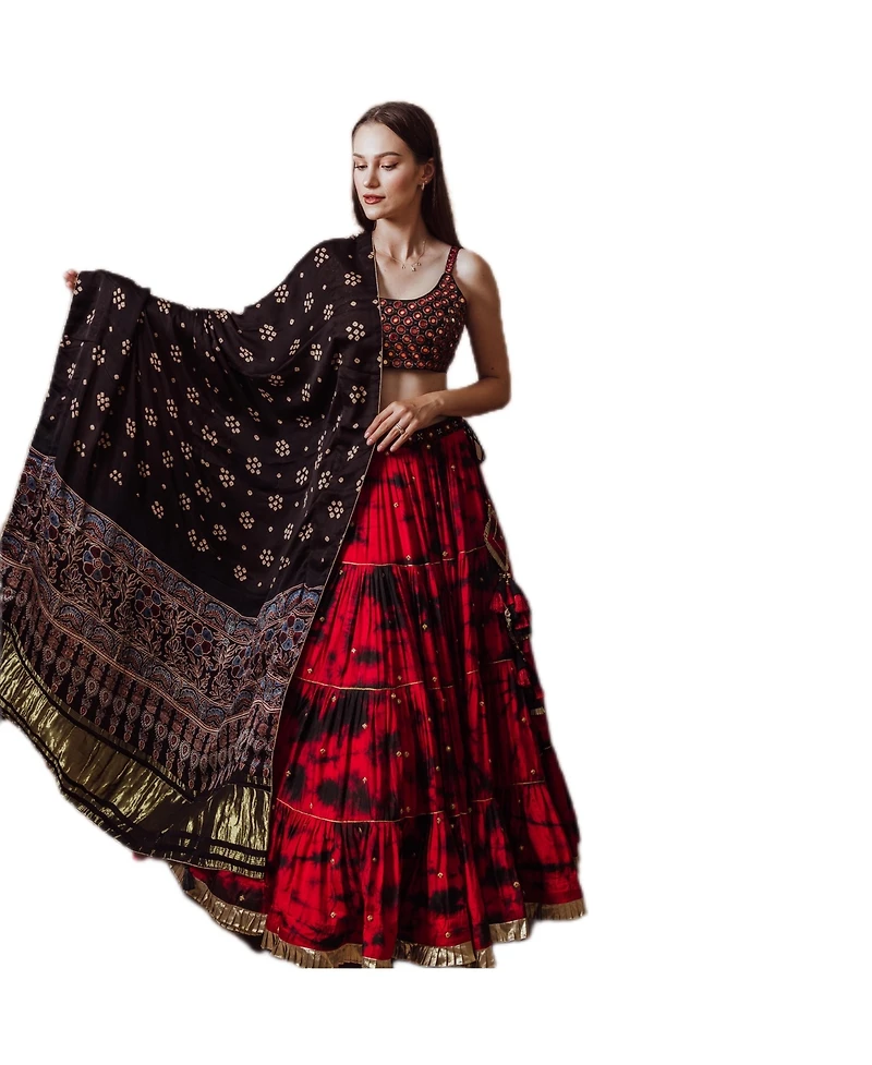 Raas Women's Red and Black Tie Dye Chaniya Choli with Gaji Silk Dupatta