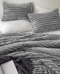 510 Design Avril Fluffy Ribbed Plush 2-Pc. Comforter Set, Twin/Twin Xl