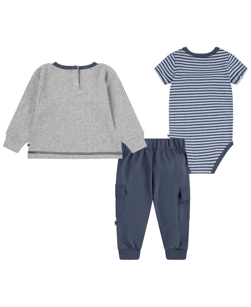 Huggies Baby Boys Short Sleeve Bodysuit, Crew and Pants 3-Piece Set