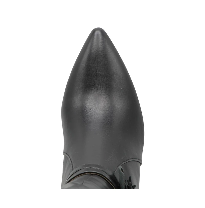 Charles by David Womens Albee