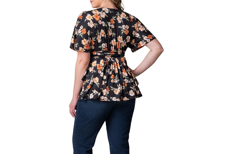 Kiyonna Plus Encore Short Sleeve Printed Top