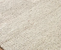 Surya Mae 541321 2'x3' Area Rug