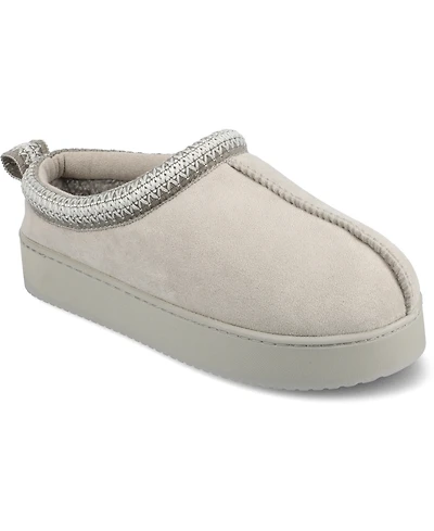 Journee Collection Women's Connway Round Toe Slippers