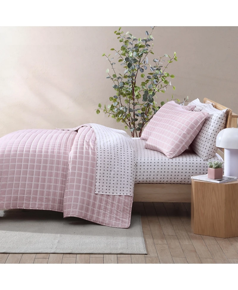 City Scene Woven Grid Microfiber Pink 3 Piece Quilt Set-Full/Queen