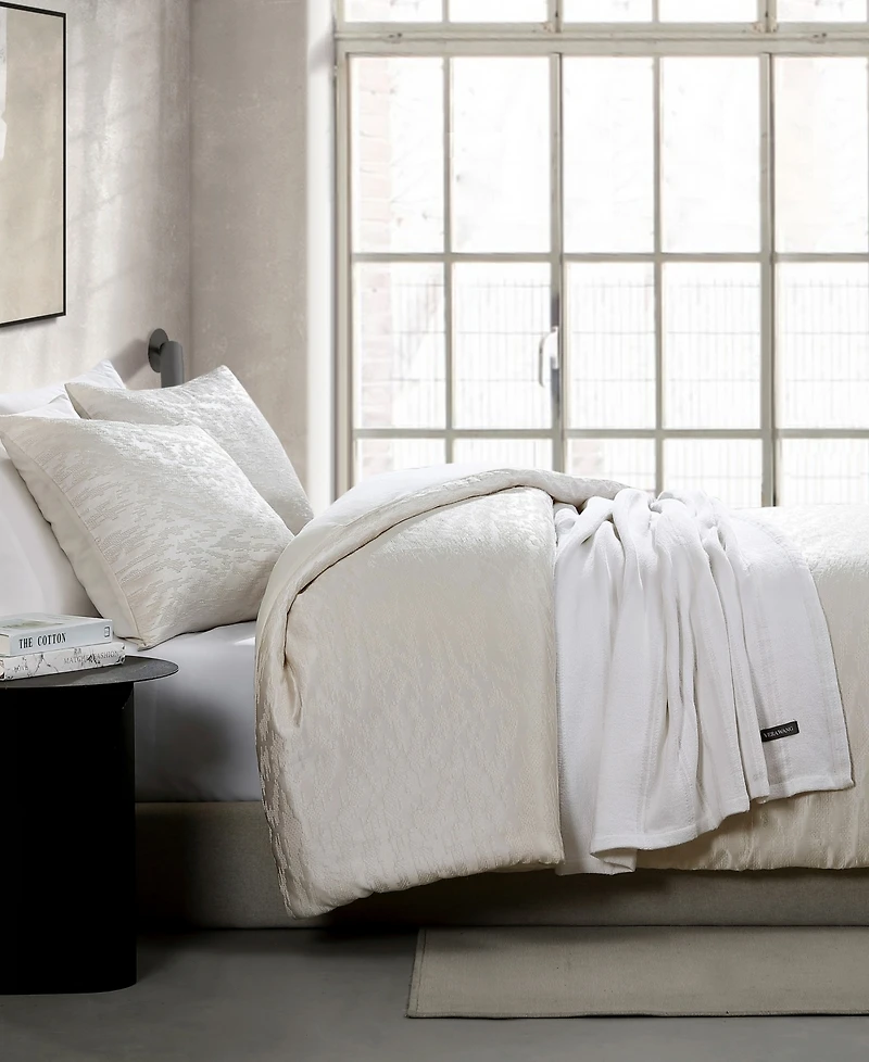 Closeout! Vera Wang Illusion Textured 3-Pc. Duvet Cover Set, Queen