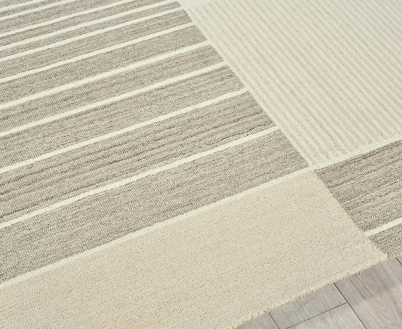 Exquisite Rugs Castine 6873 5'x8' Area Rug