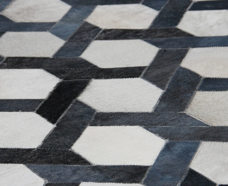 Exquisite Rugs Natural Hide 2157 5'x8' Area Rug