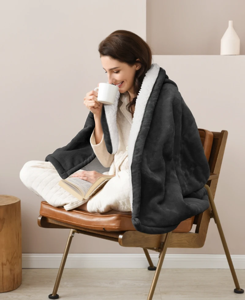 Sealy Heated Flannel and Sherpa Throw, 50" x 60"
