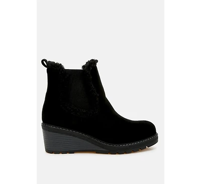 Thunderhoof Faux Fur Lined Chelsea Boots