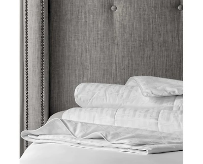 Togas Selena Light duvet queen