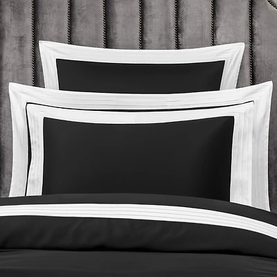 Togas Eden Sham Queen black/white