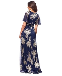 Betsy & Adam Women's Crinkled Flutter-Sleeve Gown