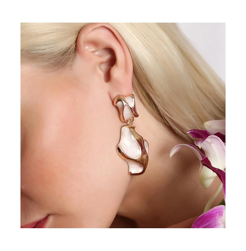 Sohi Women's The Eroded Drop Earrings