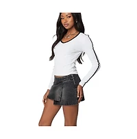 Edikted Womens Contrast V Neck Long Sleeve T Shirt