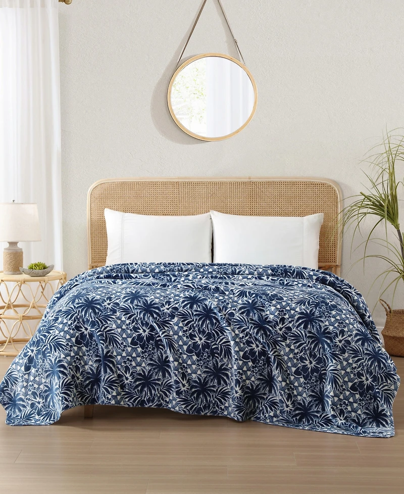 Closeout! Tommy Bahama Home Lanikai Fronds Flannel Blanket